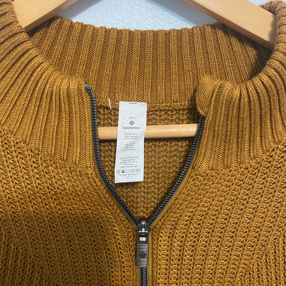 Lululemon ‘restful intentions’ long open front cardigan size XS.